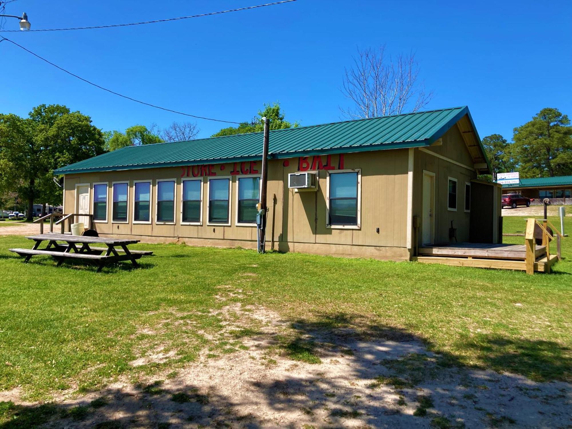 Outback Campground And Marina Trinity Екстериор снимка