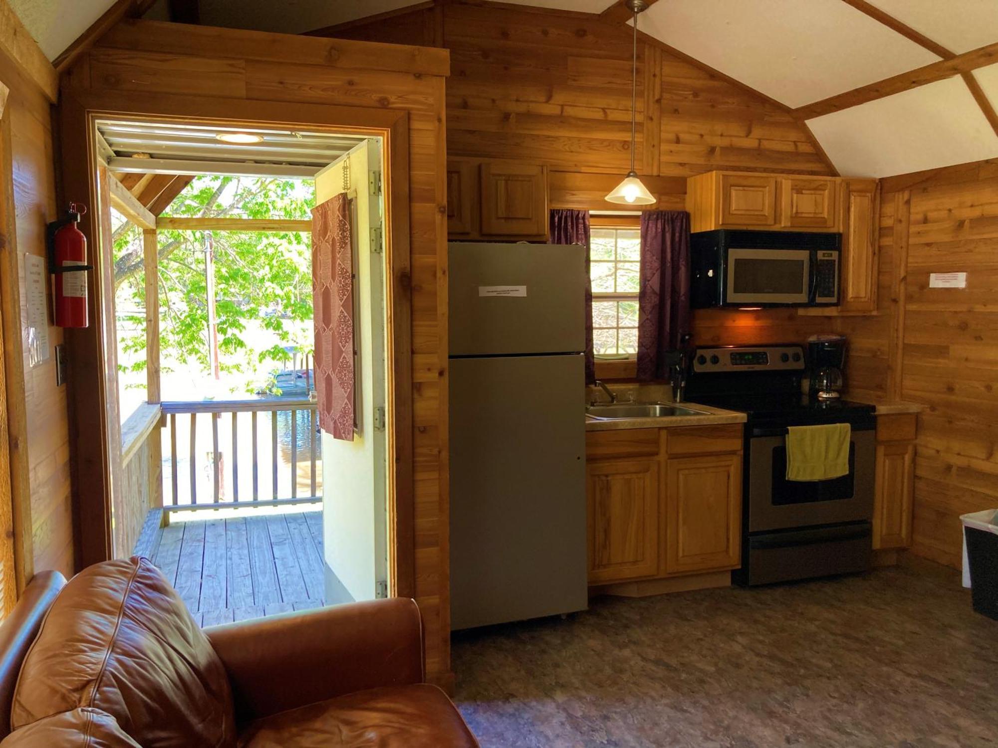 Outback Campground And Marina Trinity Екстериор снимка