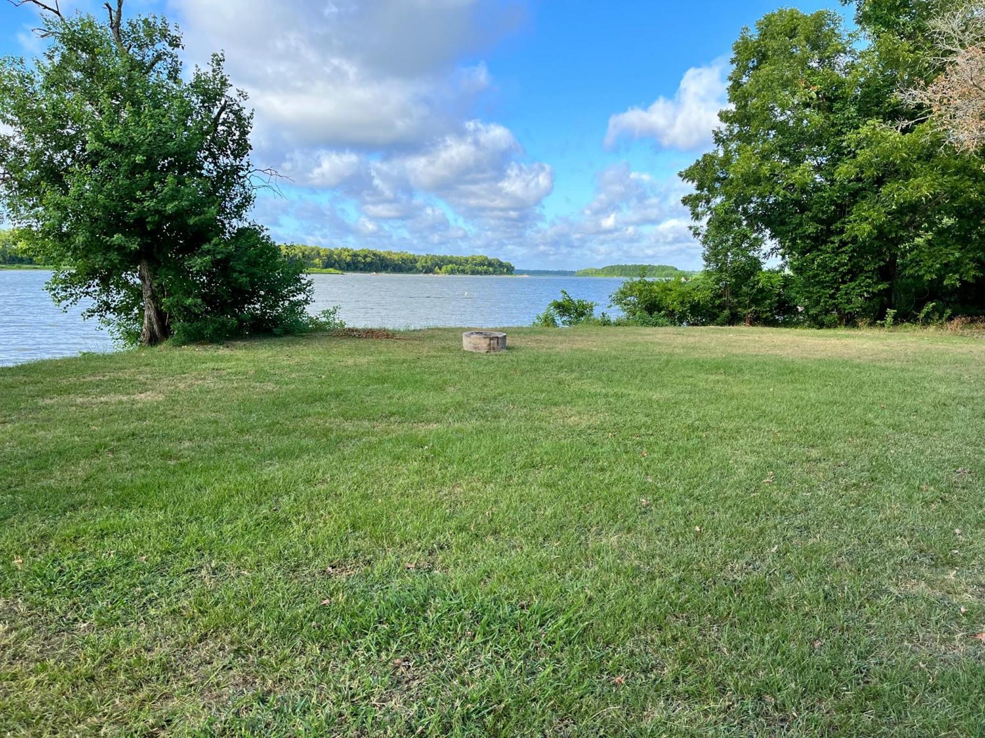 Outback Campground And Marina Trinity Екстериор снимка